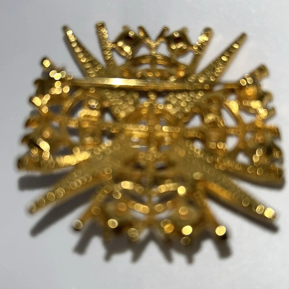 Gold Tone Vintage Starburst Brooch with Colorful Gemstones